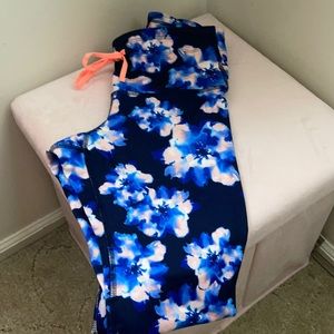 Old Navy Active yoga pants